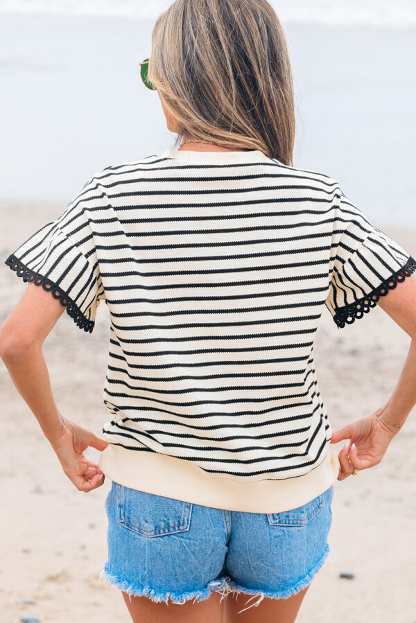 Black Stripe Scallop Lace Trim Ruffle Short Sleeves Crewneck Top - Image 3