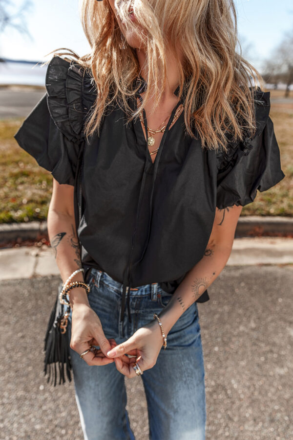 Black Ruffled Puff Short Sleeve Loose Blouse - Image 5
